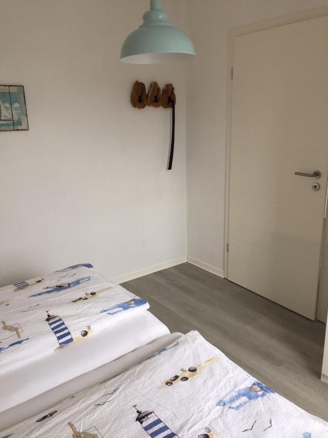 Ferienwohnung "Kleine Krabbe" Werdum Buitenkant foto